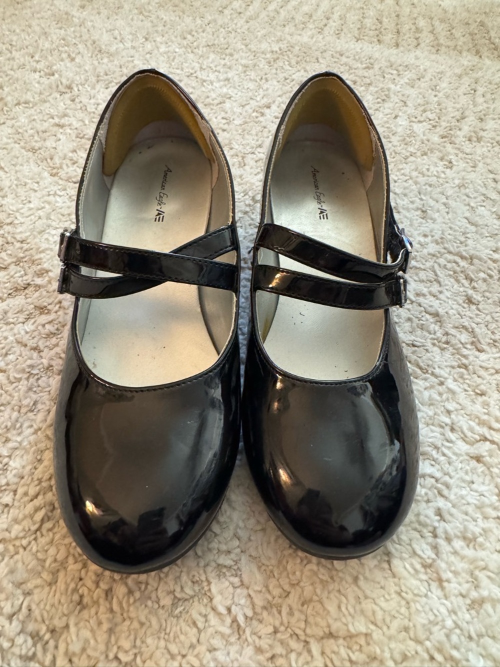 American Eagle girls black patent Mary Jane dress shoes size 3.5 youth in EUC!! - Picture 2 of 5